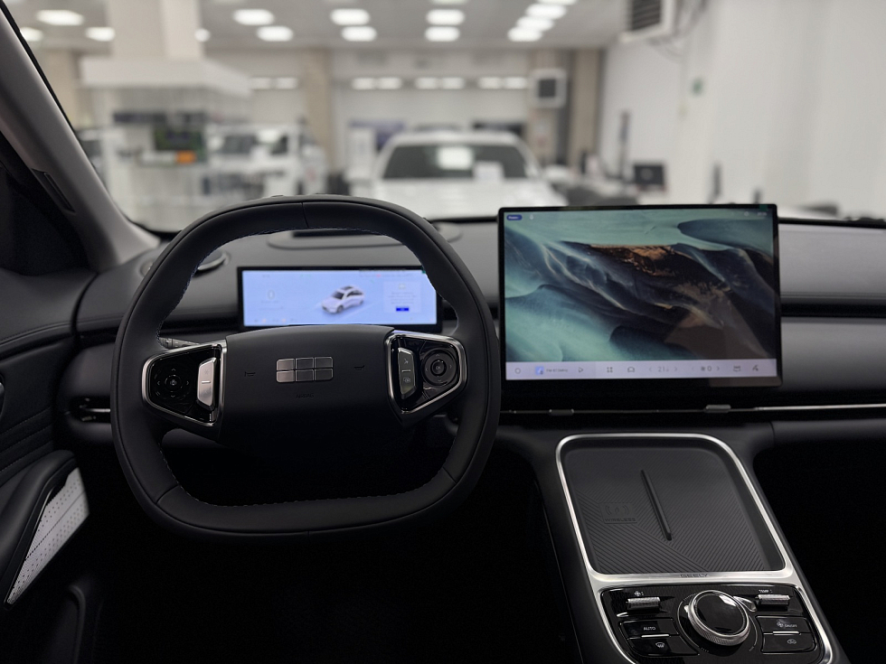 Geely EX5 EM-i Макс, серый