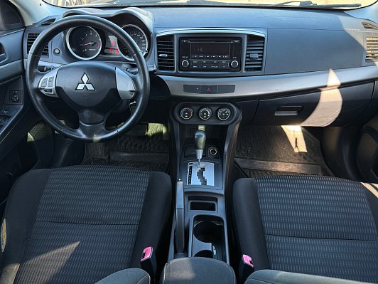 Mitsubishi Lancer Invite, 2012 года, пробег 170000 км