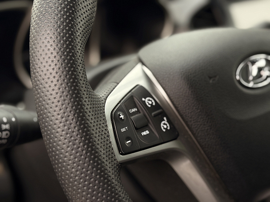 Lada (ВАЗ) Vesta Comfort Winter, 2019 года, пробег 127788 км