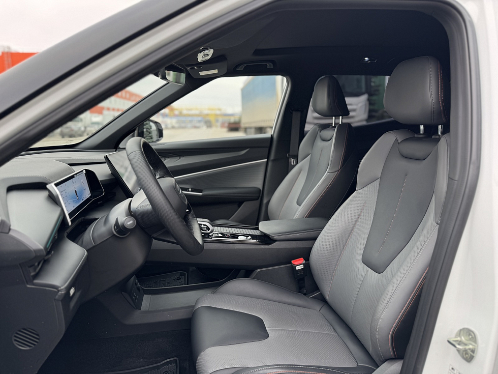 Geely Cityray Флагман, белый