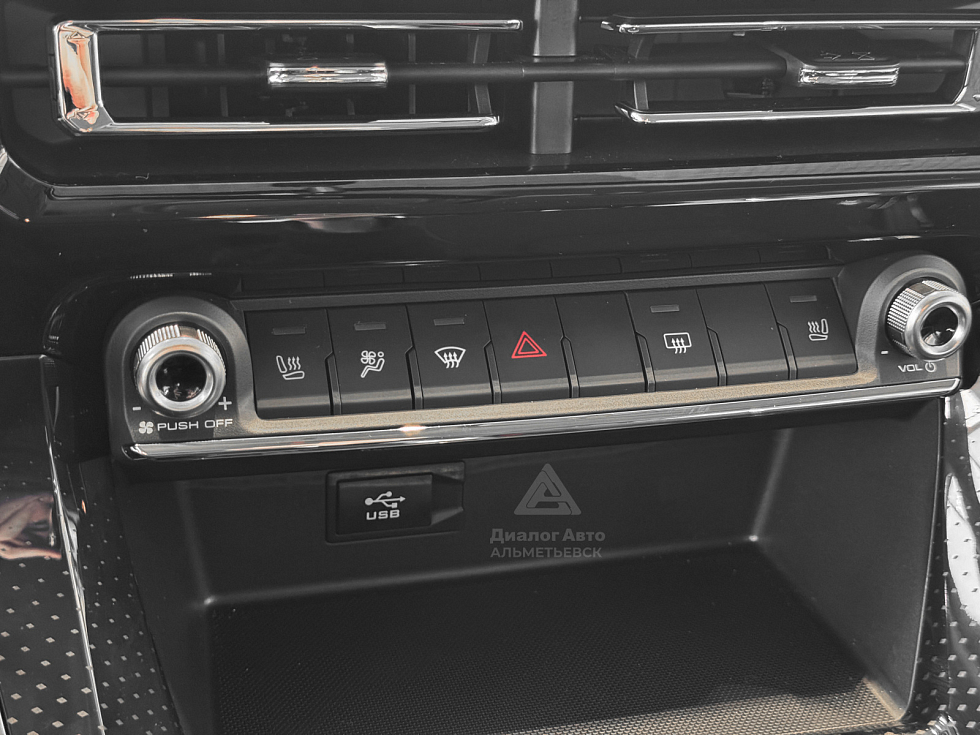 Haval M6 Старт, серебряный