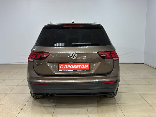 Volkswagen Tiguan CONNECT, 2017 года, пробег 167980 км