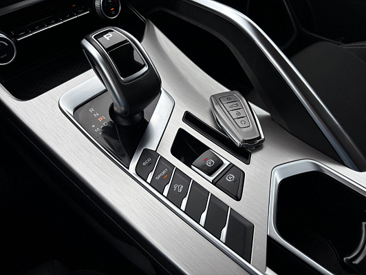 Geely Coolray Comfort, 2020 года, пробег 77544 км