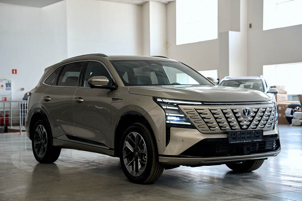 Changan CS75 Plus Техно, белый