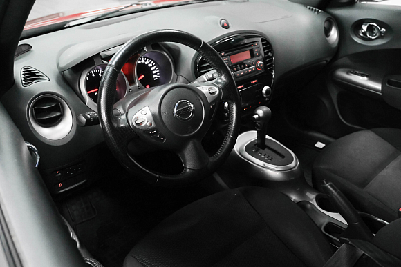 Nissan Juke SE, 2014 года, пробег 111635 км