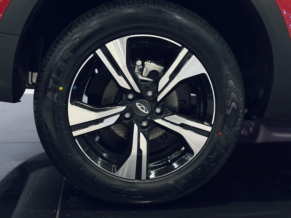 Chery Tiggo 4 MT Line, красный