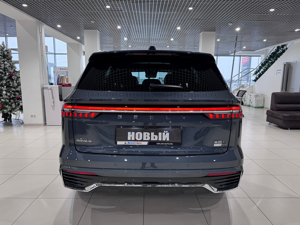 Geely Monjaro Флагман, серый