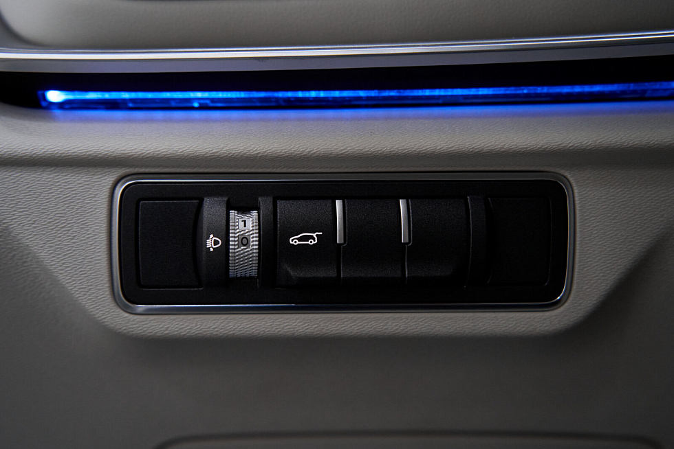 JETOUR X70 PLUS Люкс, белый