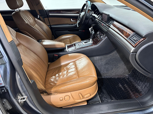 Audi A8, 2006 года, пробег 179064 км
