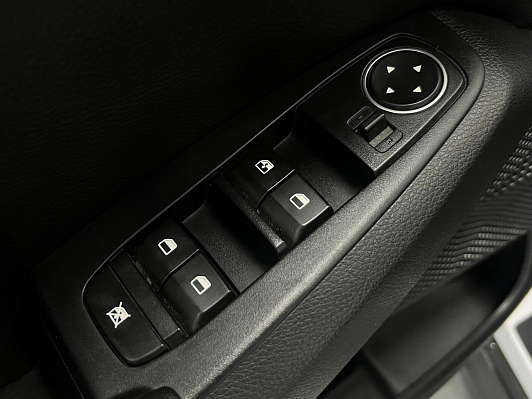 Kia Seltos Deluxe Edition, 2023 года, пробег 27000 км