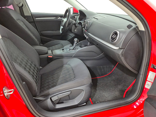 Audi A3 Attraction, 2014 года, пробег 205614 км