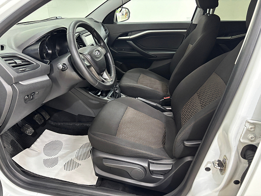 Lada (ВАЗ) Vesta Comfort, 2017 года, пробег 134464 км