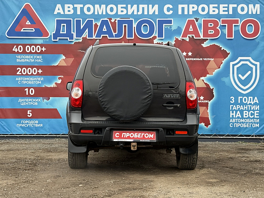 Chevrolet Niva LE, 2019 года, пробег 105200 км