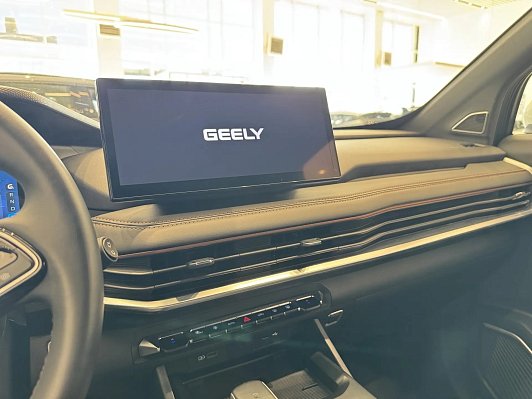 Geely Okavango Флагман, 2024 года, пробег 20412 км