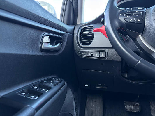 Kia Rio Style, 2021 года, пробег 51323 км
