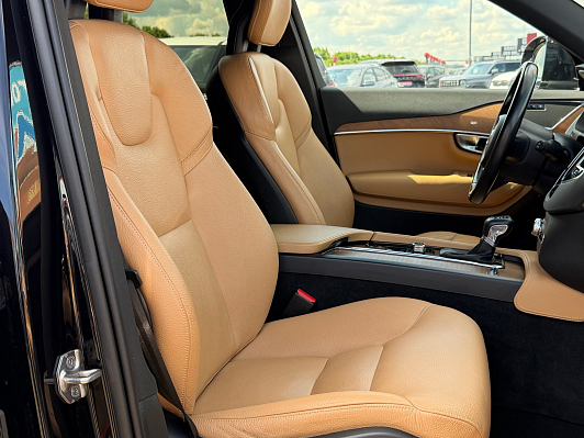 Volvo XC90 Inscription, 2017 года, пробег 148447 км