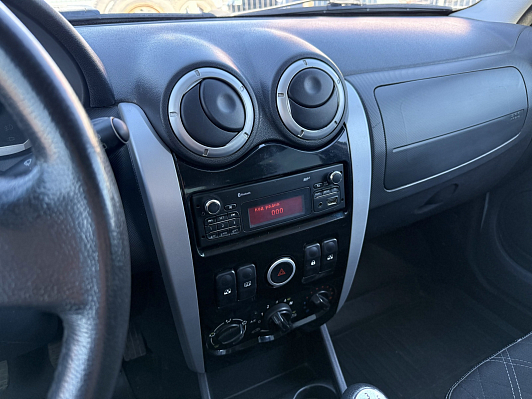 Lada (ВАЗ) Largus Quest (5 мест), 2018 года, пробег 136000 км