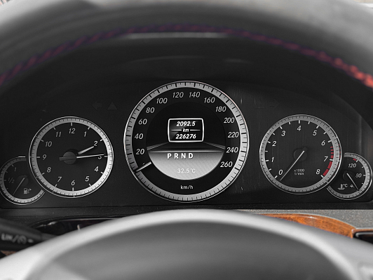 Mercedes-Benz E-Класс, 2011 года, пробег 226274 км