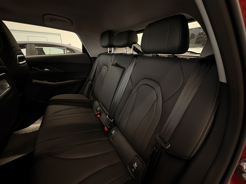 Omoda C5 Fun, красный