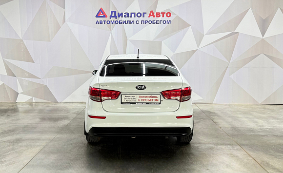 Kia Rio, 2016 года, пробег 182298 км