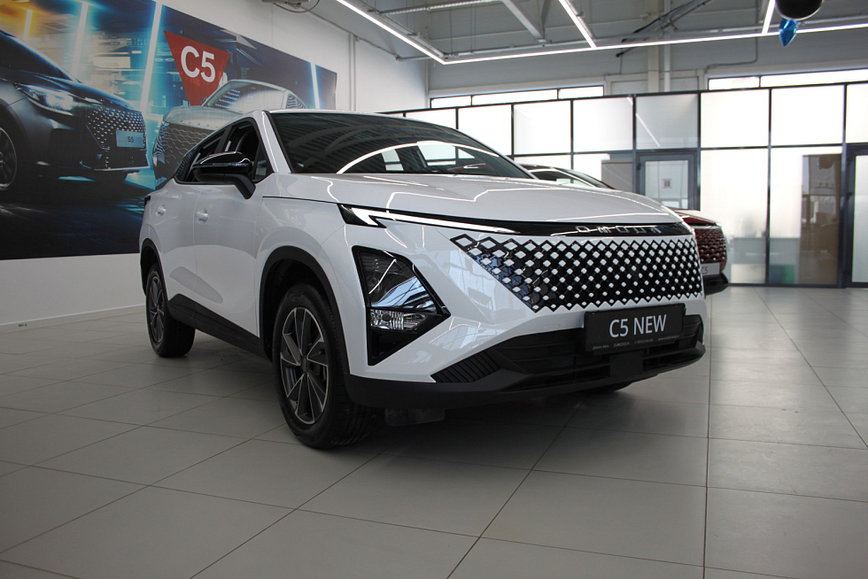 Omoda C5 Актив, белый