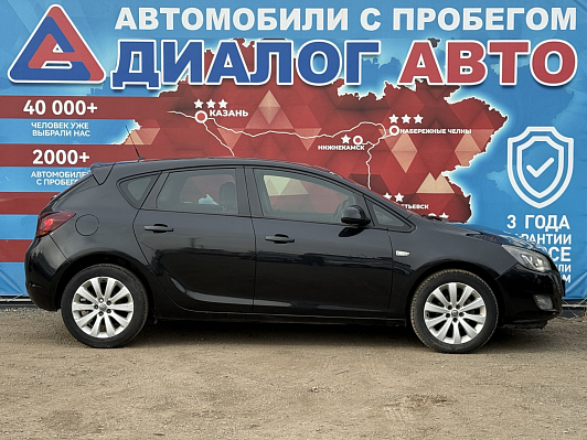 Opel Astra Cosmo, 2012 года, пробег 145236 км