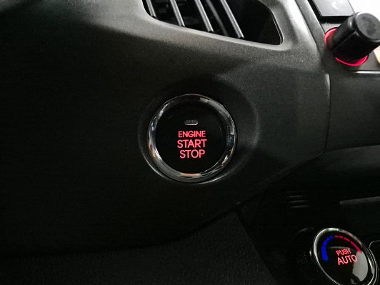 Kia Sportage Prestige, 2013 года, пробег 219069 км