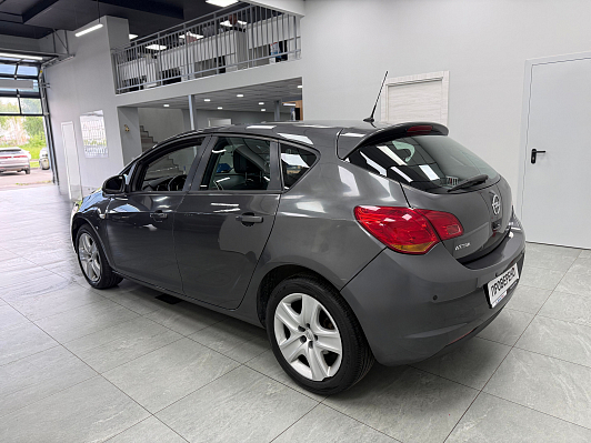 Opel Astra Enjoy, 2011 года, пробег 130068 км