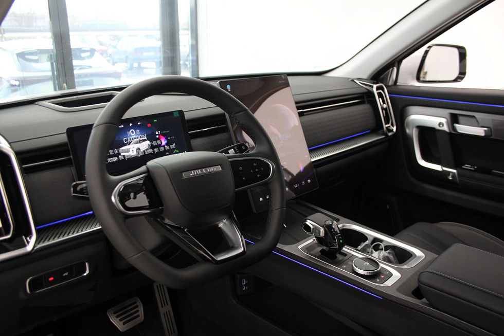 Jaecoo J7 Престиж, белый