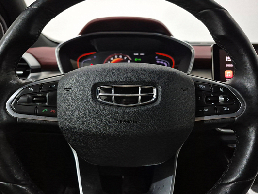 Geely Coolray Flagship, 2021 года, пробег 104370 км