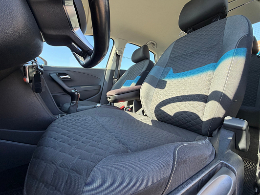 Volkswagen Polo Drive, 2018 года, пробег 123400 км