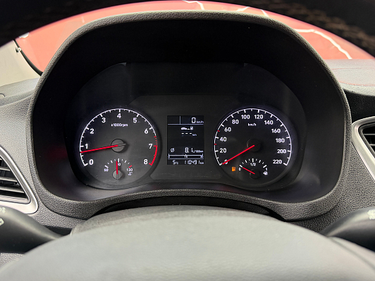 Hyundai Solaris Comfort, 2018 года, пробег 109000 км