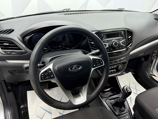 Lada (ВАЗ) Vesta Comfort, 2019 года, пробег 137000 км