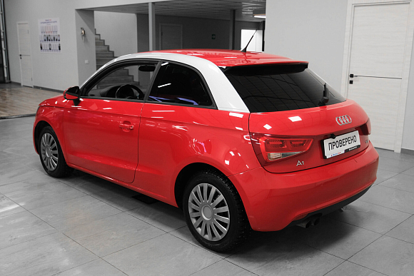 Audi A1, 2010 года, пробег 147106 км