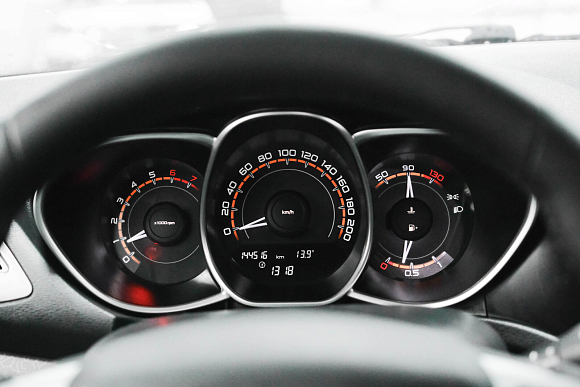 Lada (ВАЗ) Vesta Luxe Multimedia (2019-2021), 2018 года, пробег 144454 км