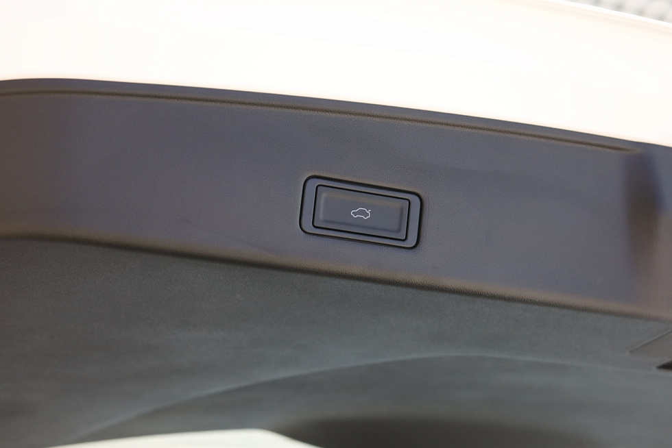 Omoda C5 Стиль (2024), белый