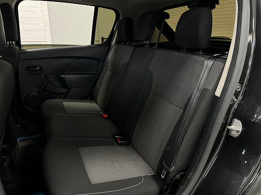 Renault Sandero Stepway Life, 2018 года, пробег 111000 км