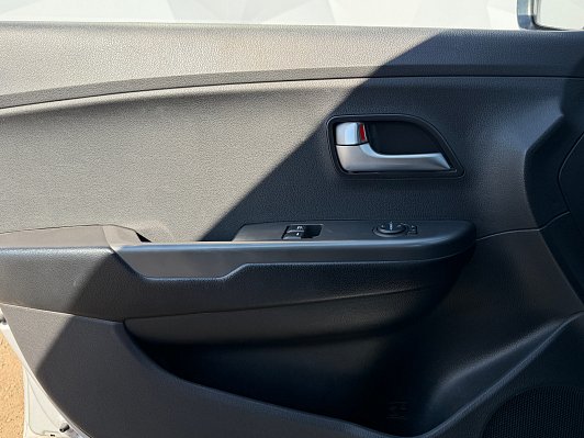 Kia Rio Comfort Аудио, 2016 года, пробег 203894 км