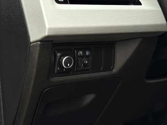 Geely Atlas Люкс + Yandex Auto, 2020 года, пробег 62550 км