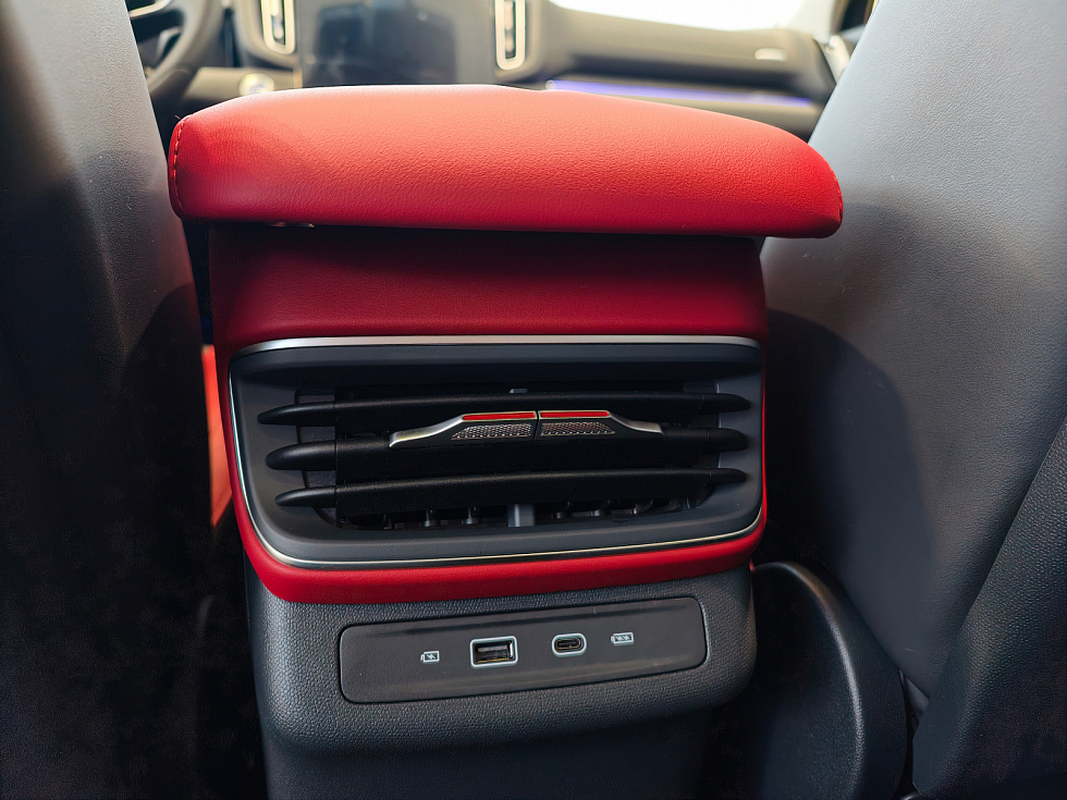 Hongqi HS3 Comfort, черный