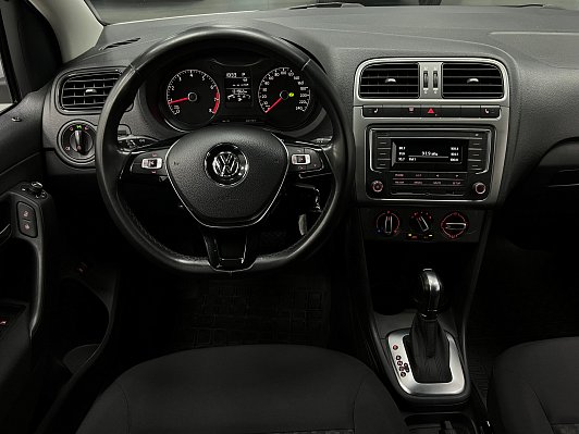 Volkswagen Polo Comfortline, 2019 года, пробег 131944 км