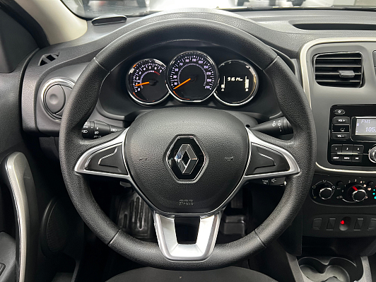 Renault Logan Stepway Life, 2020 года, пробег 91613 км