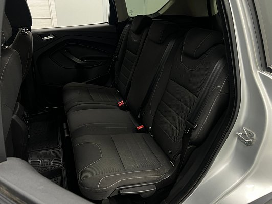 Ford Kuga Trend Plus, 2014 года, пробег 270000 км