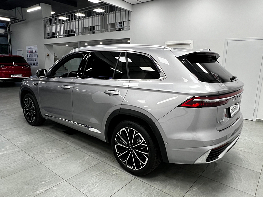Geely Monjaro, 2025 года, пробег 2800 км