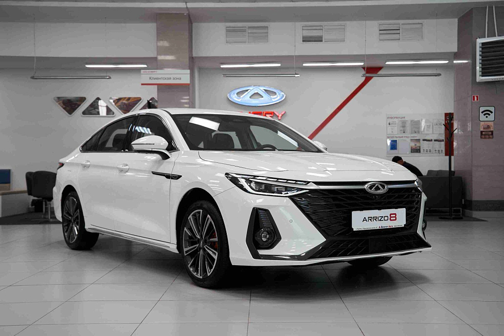 Chery Arrizo 8 Ультра Черный / Ultra Black, белый