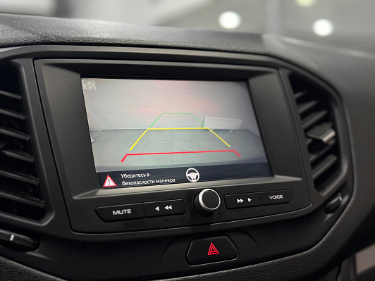 Lada (ВАЗ) Vesta Luxe, 2021 года, пробег 88000 км