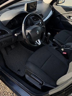 Renault Megane, 2011 года, пробег 190083 км