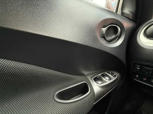 Nissan Juke SE Sport, 2013 года, пробег 158300 км