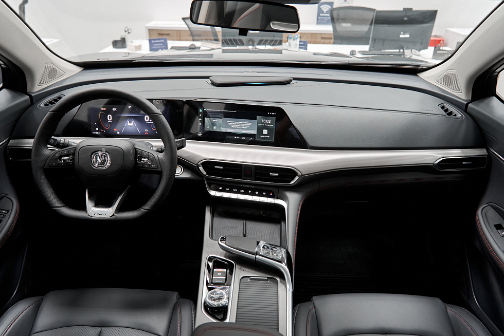 Changan UNI-T Техно, серый