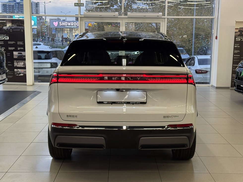 Geely Galaxy M7 Starship, белый